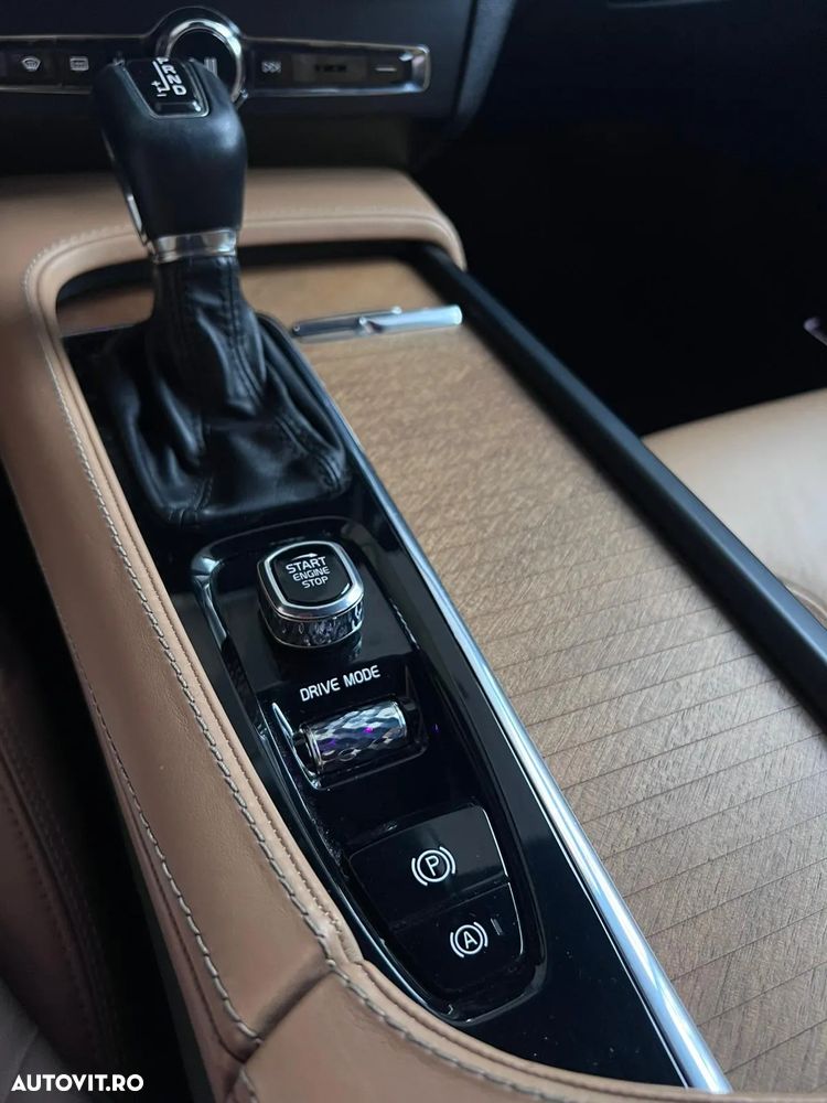 Volvo V90 D4 Inscription - 14