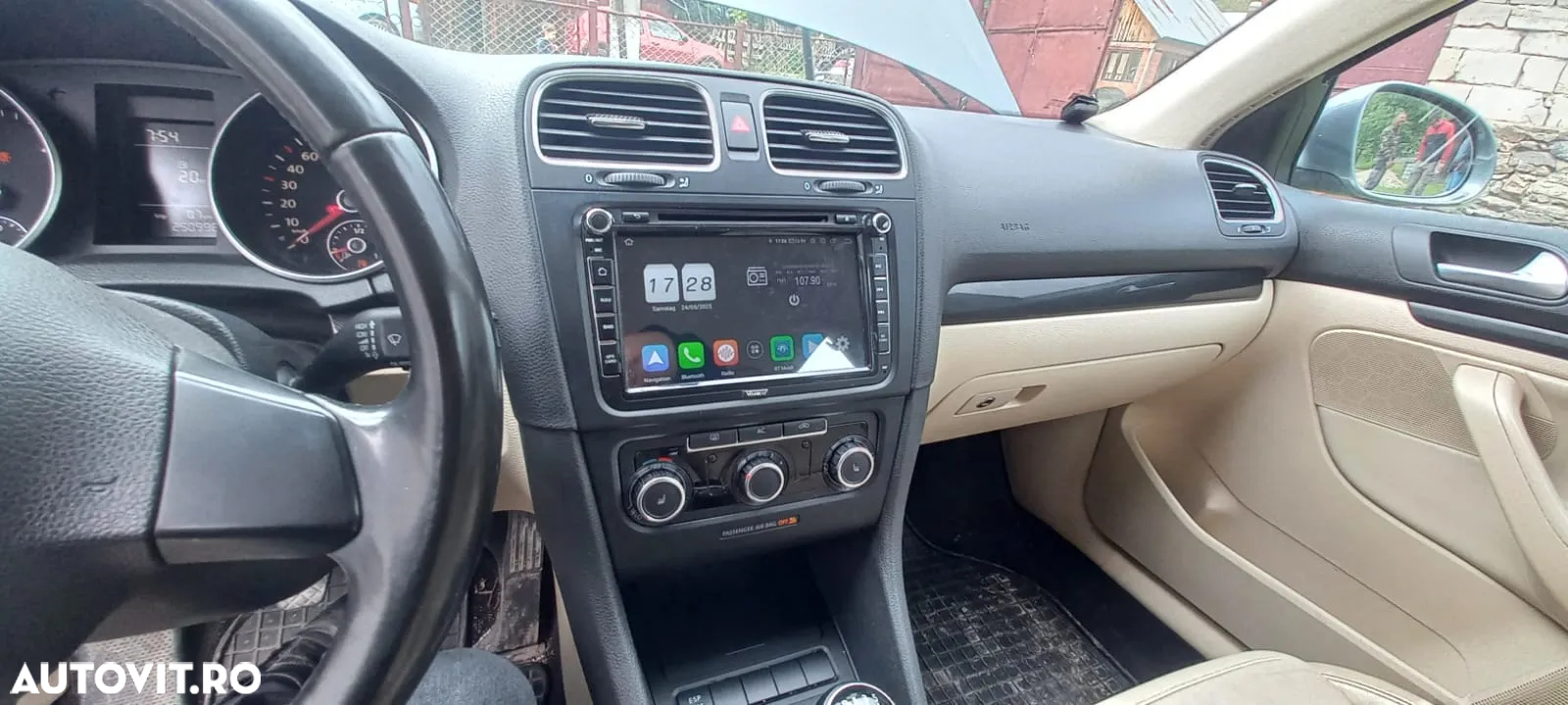 Volkswagen Golf 2.0 TDI Comfortline - 2