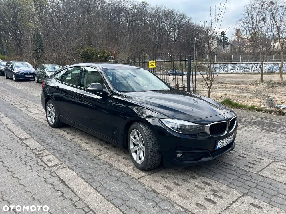 BMW 3GT 318d Luxury Line - 10