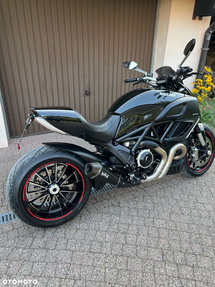 Ducati Diavel - 2