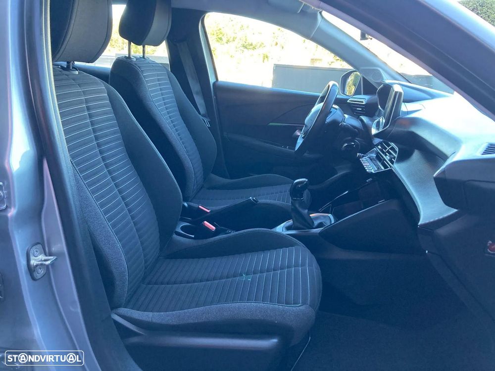 Peugeot 208 1.2 PureTech Active Pack - 32