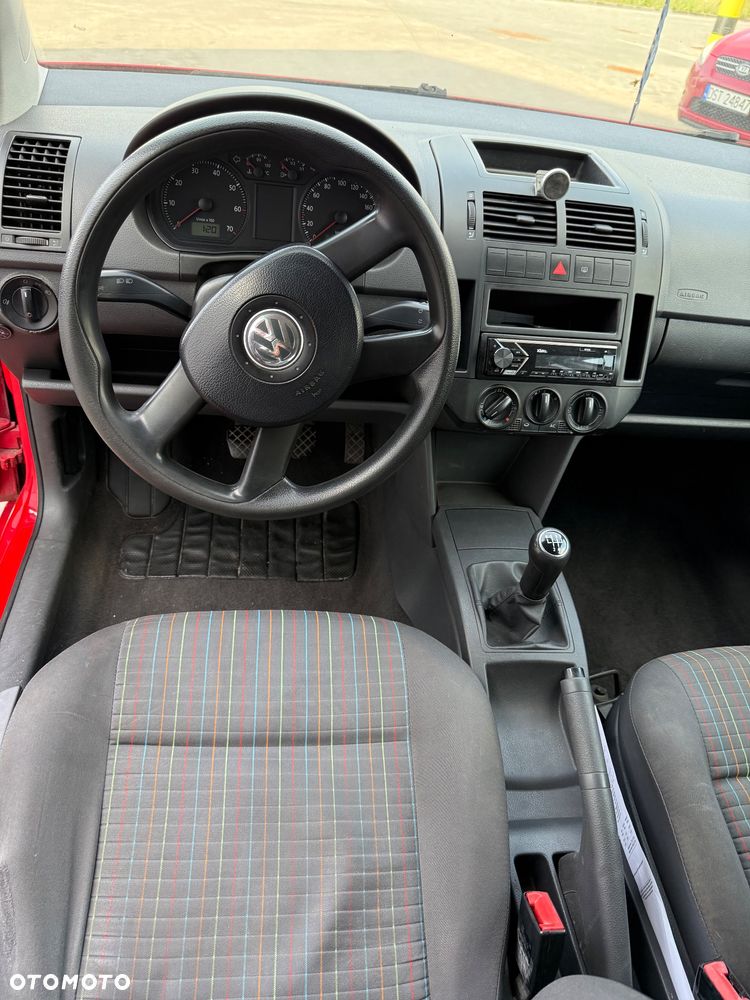 Volkswagen Polo 1.4 16V Sportline - 25