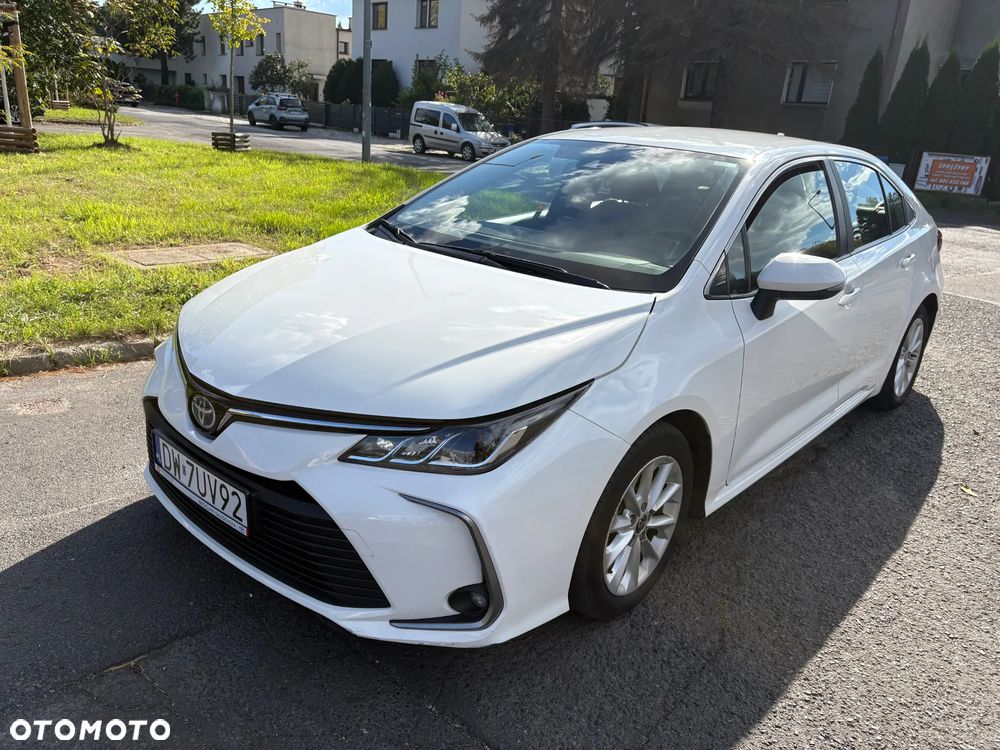 Toyota Corolla 1.8 Hybrid Comfort - 1