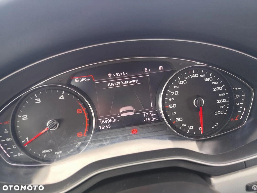 Audi A4 Avant 2.0 TDI - 22