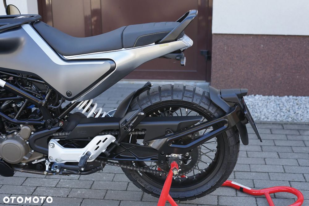 Husqvarna Svartpilen - 24