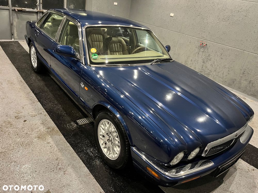Jaguar XJ 3.2 Executive - 7
