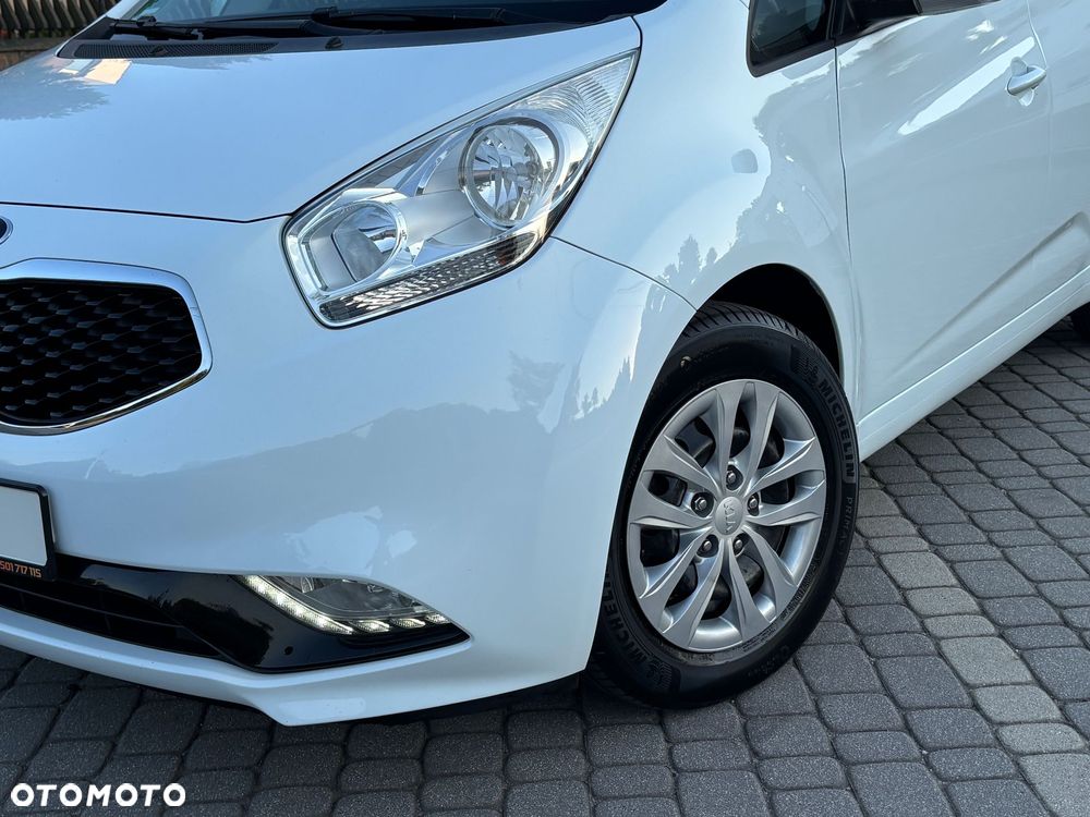 Kia Venga 1.4 CVVT Business Line - 24