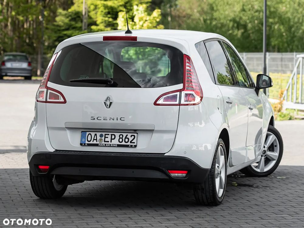 Renault Scenic 2.0 16V 140 CVT Dynamique - 12
