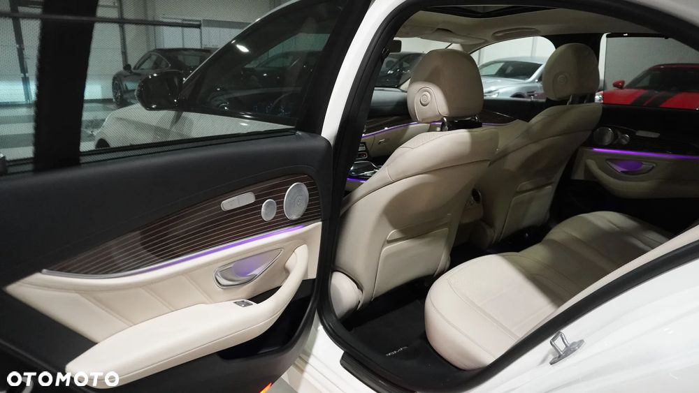 Mercedes-Benz Klasa E - 10