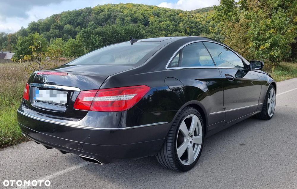 Mercedes-Benz Klasa E 500 - 17