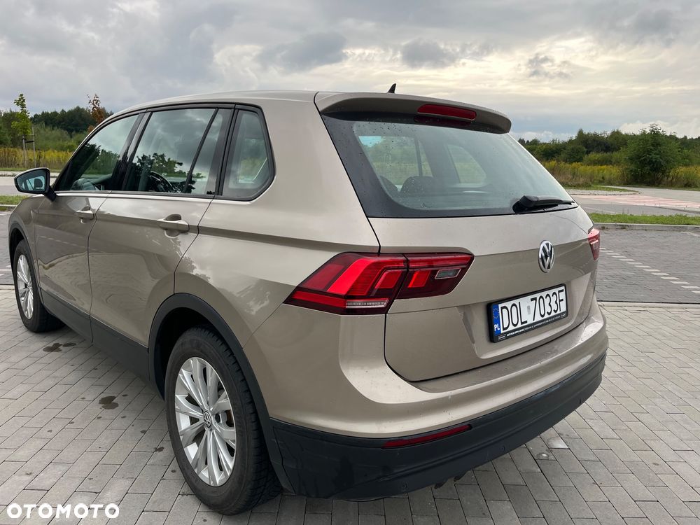 Volkswagen Tiguan 2.0 TDI BMT SCR Comfortline - 8