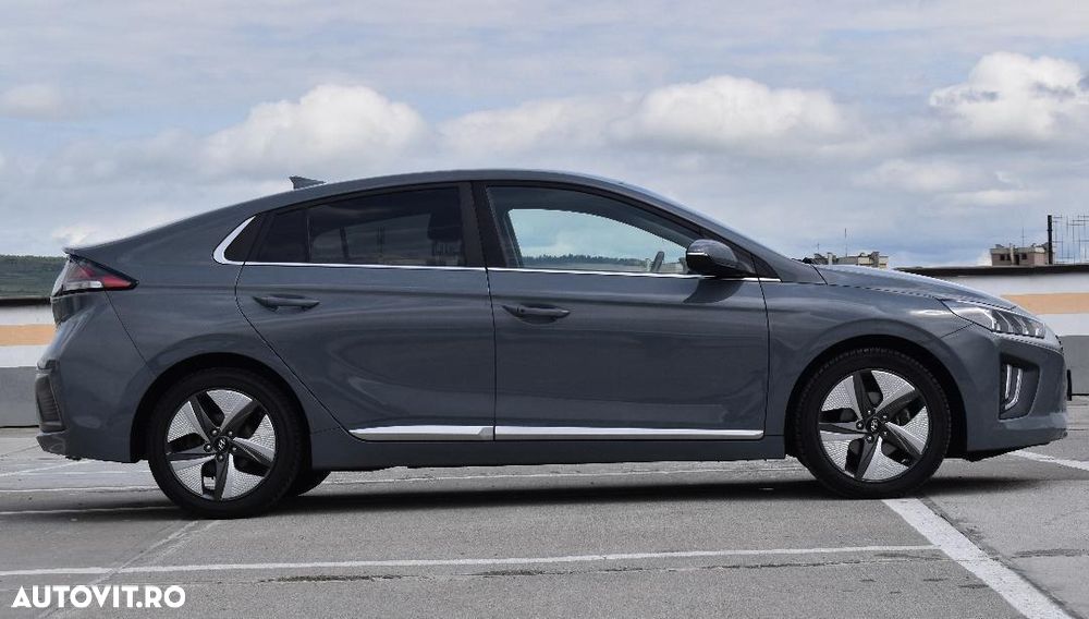 Hyundai IONIQ - 6