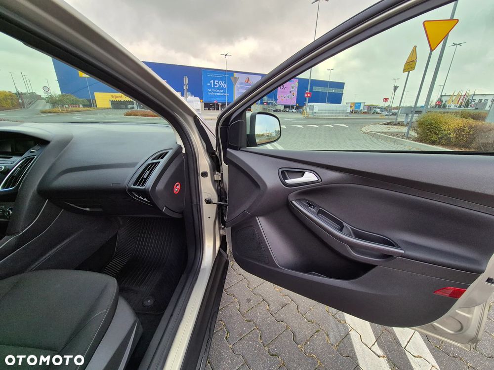 Ford Focus - 27
