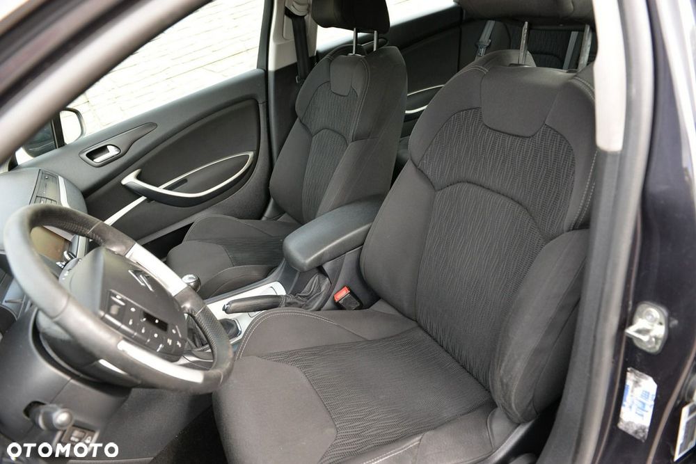 Citroën C5 2.0 HDi Dynamique - 9
