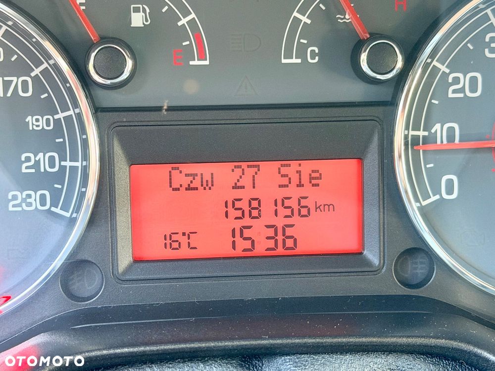 Fiat Grande Punto 1.4 8V 360 - 25