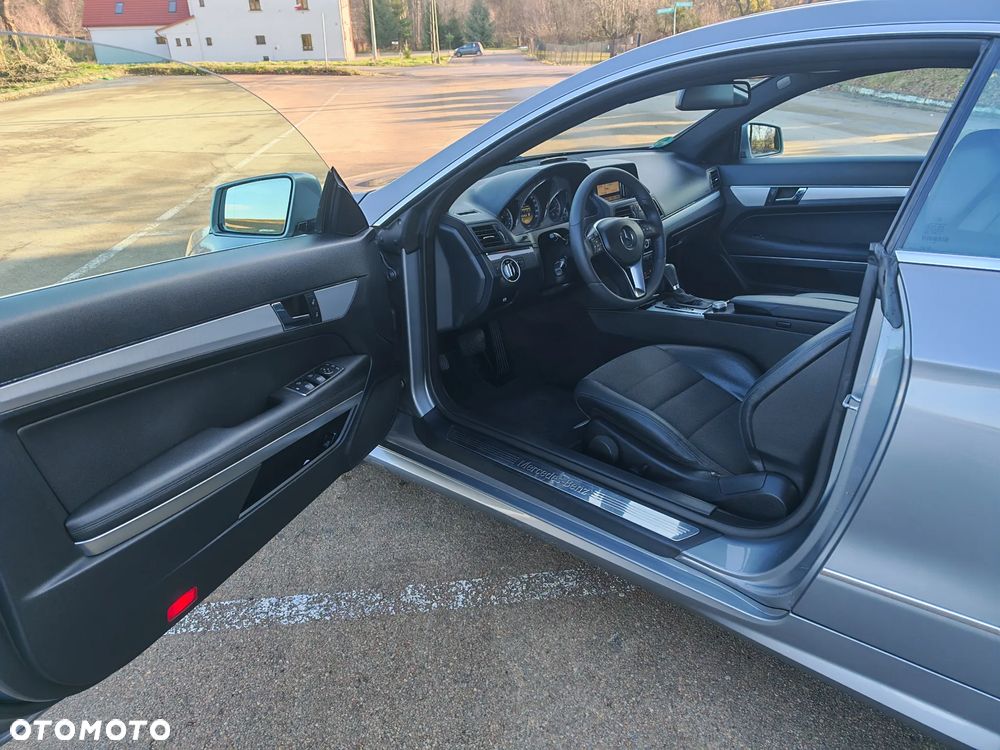 Mercedes-Benz Klasa E - 7