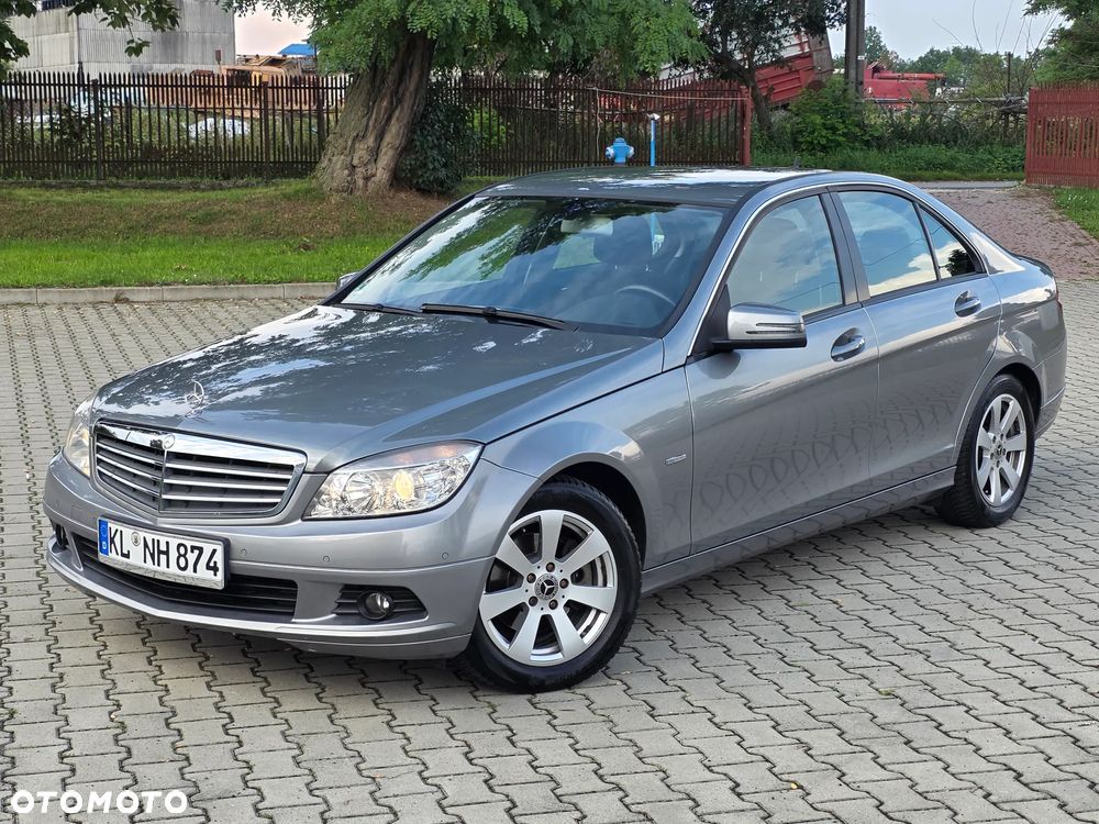 Mercedes-Benz Klasa C 180 Kompressor BlueEFFICIENCY - 1