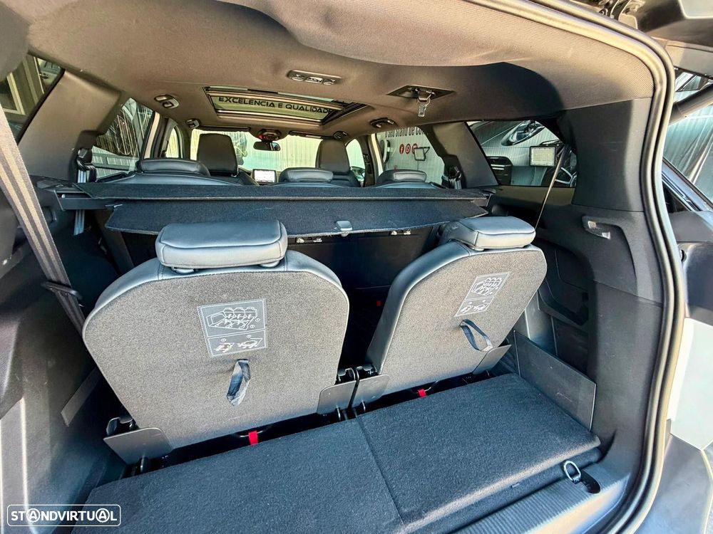 Peugeot 5008 1.5 BlueHDi GT Line J19 EAT8 - 28