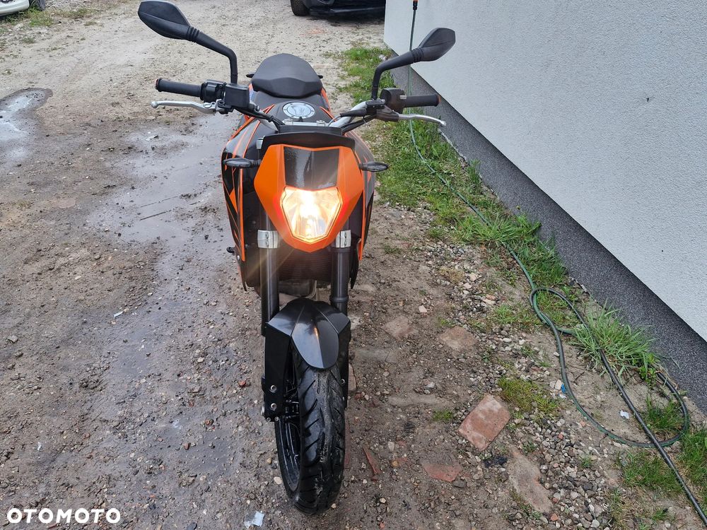 KTM Duke - 7