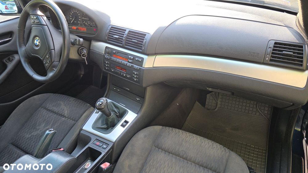 BMW Seria 3 - 34