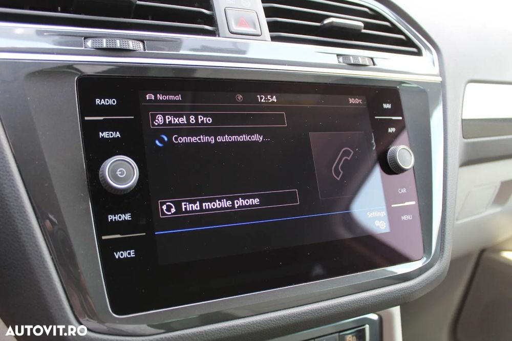 Volkswagen Tiguan 2.0 TDI 4Mot DSG Comfortline - 26