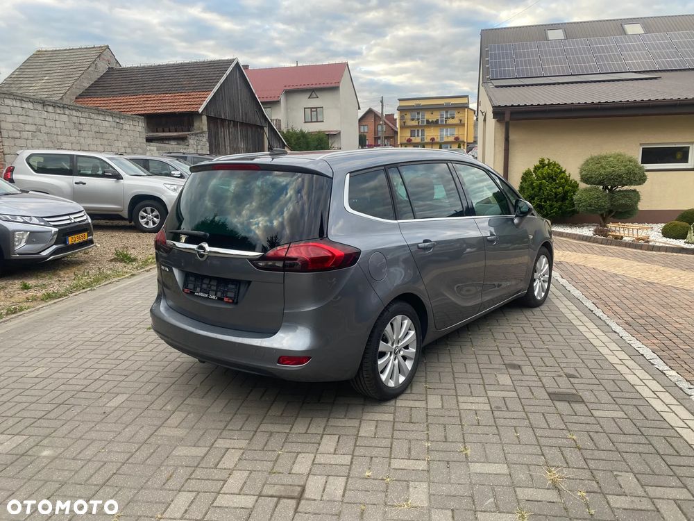 Opel Zafira - 4