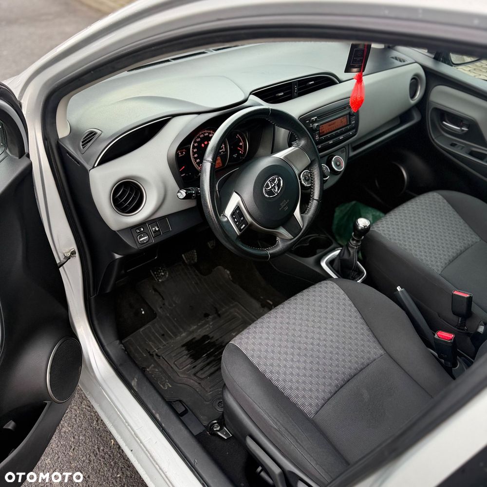 Toyota Yaris 1.4 D-4D Active - 8