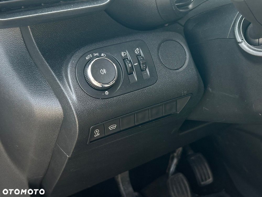 Opel Combo - 24