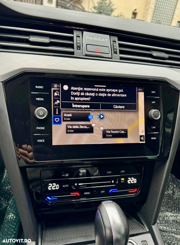 Volkswagen Passat 2.0 TDI SCR DSG Business - 9