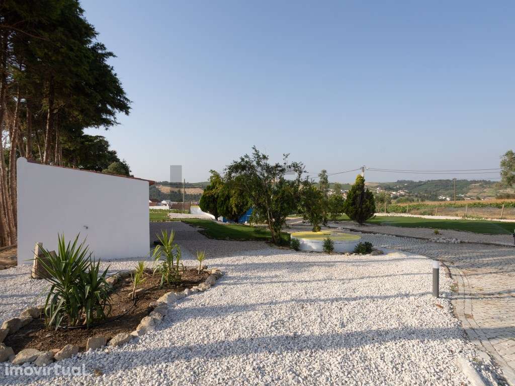 Moradia T4 com Piscina Privada em Terreno de 7600m2, para Venda em ... - Grande imagem: 3/24