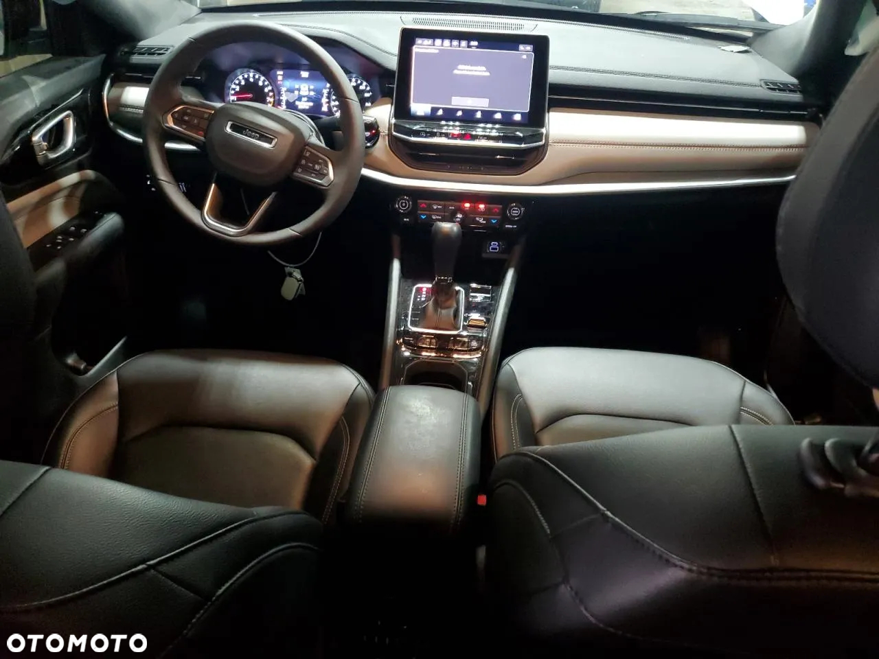 Jeep Compass - 8