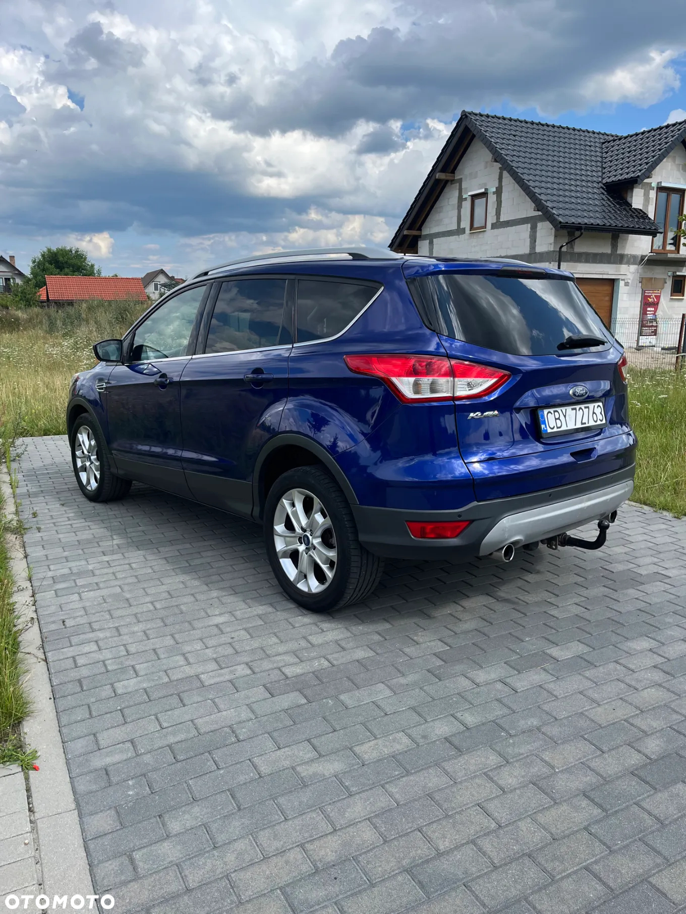 Ford Kuga 2.0 TDCi 2x4 Titanium - 3