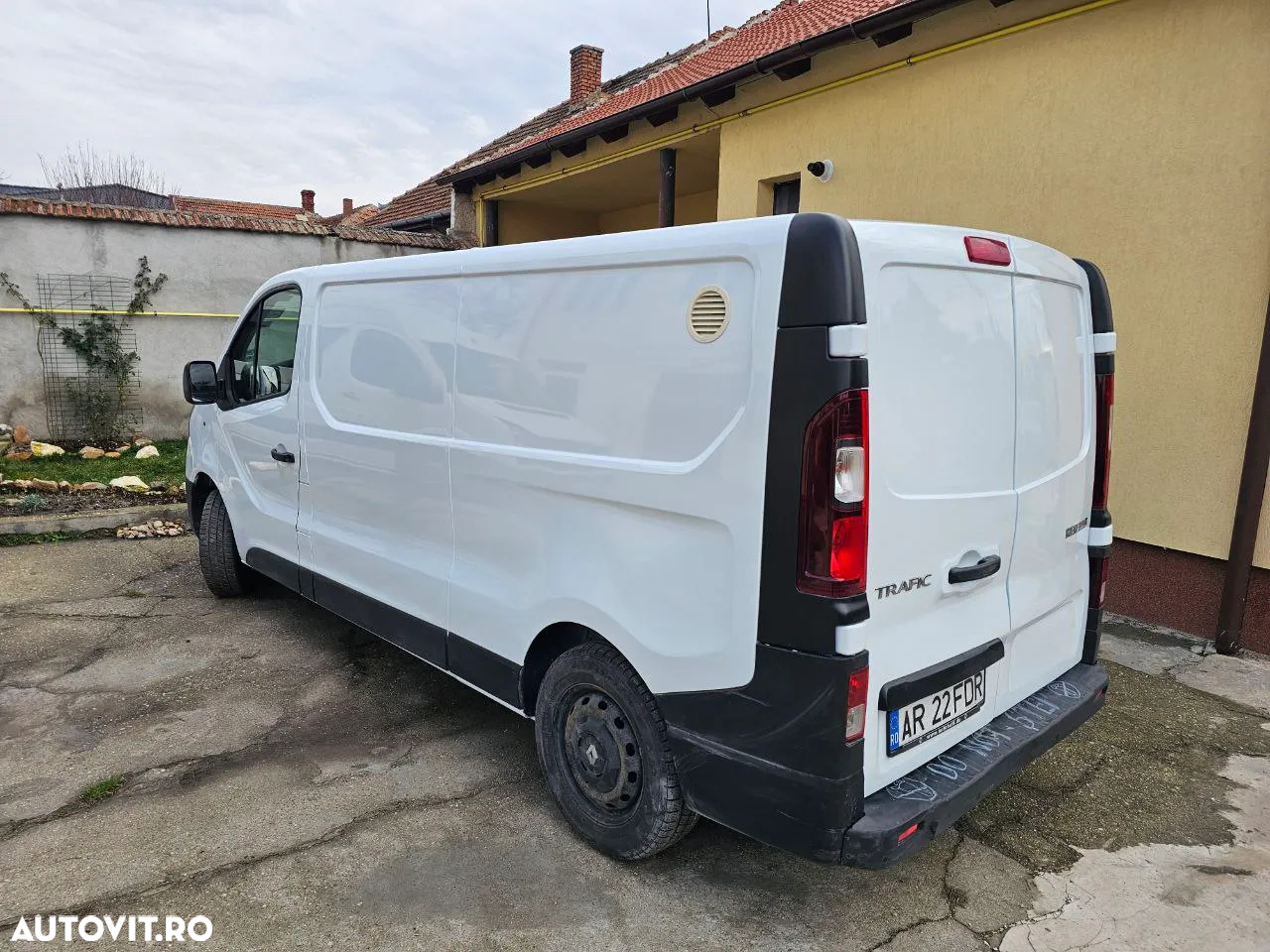 Renault Trafic - 3