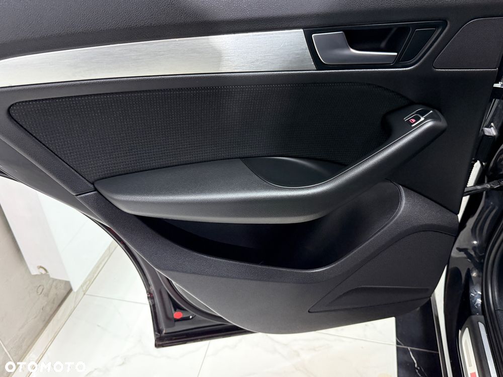 Audi Q5 2.0 TDI quattro S tronic - 14