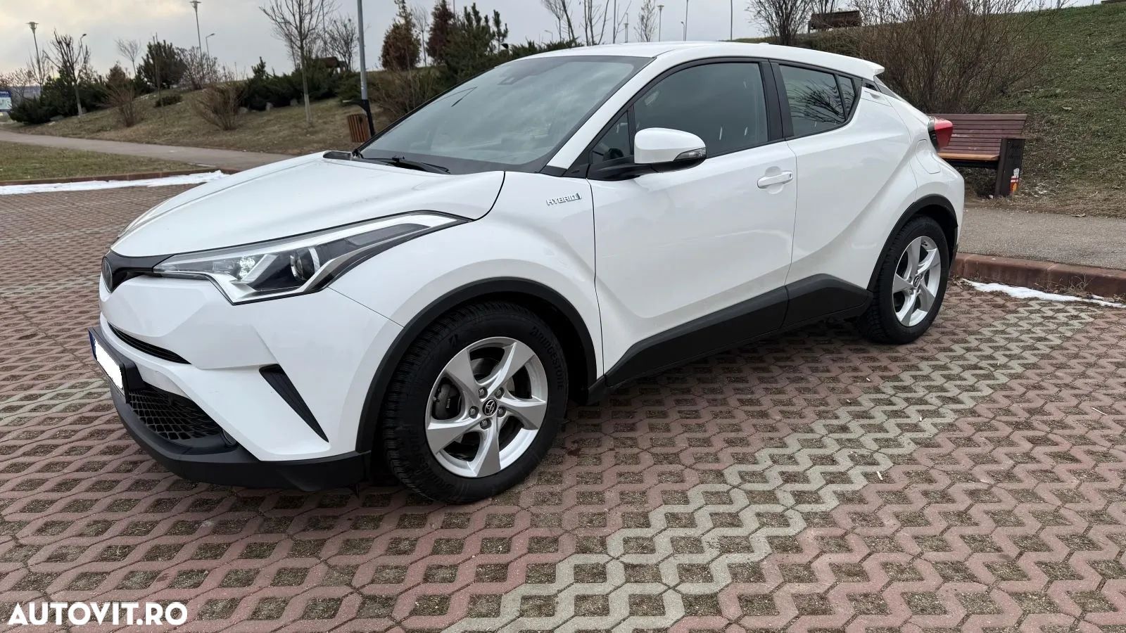 Toyota C-HR 1.8 HSD 4x2 CVT C-enter - 1
