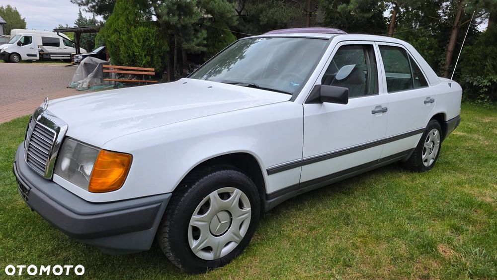 Mercedes-Benz W124 (1984-1993) - 8