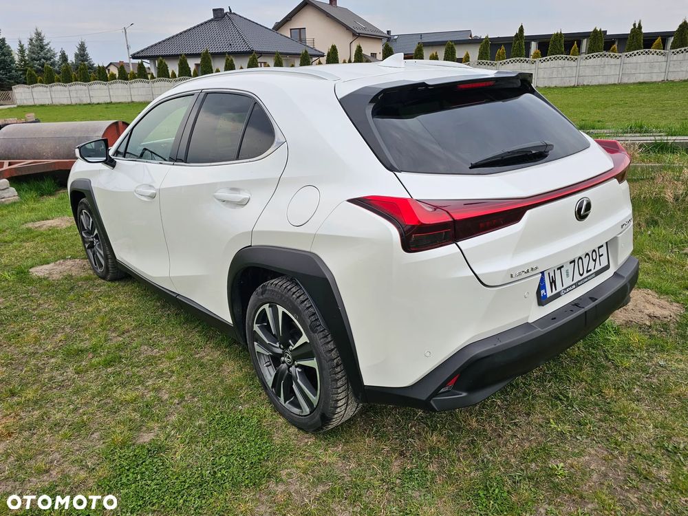 Lexus UX 200 GPF Business 2WD - 6