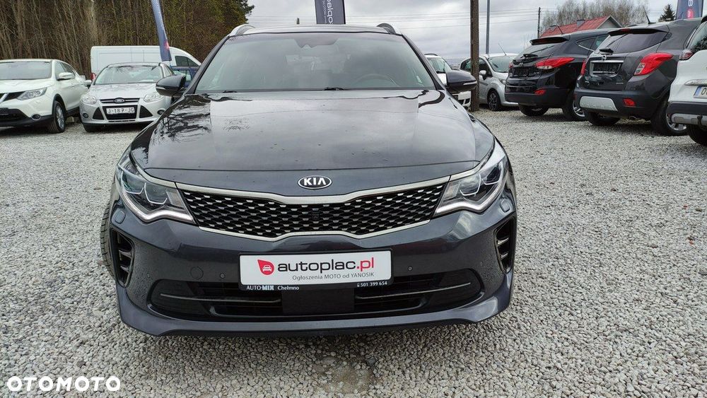 Kia Optima - 14