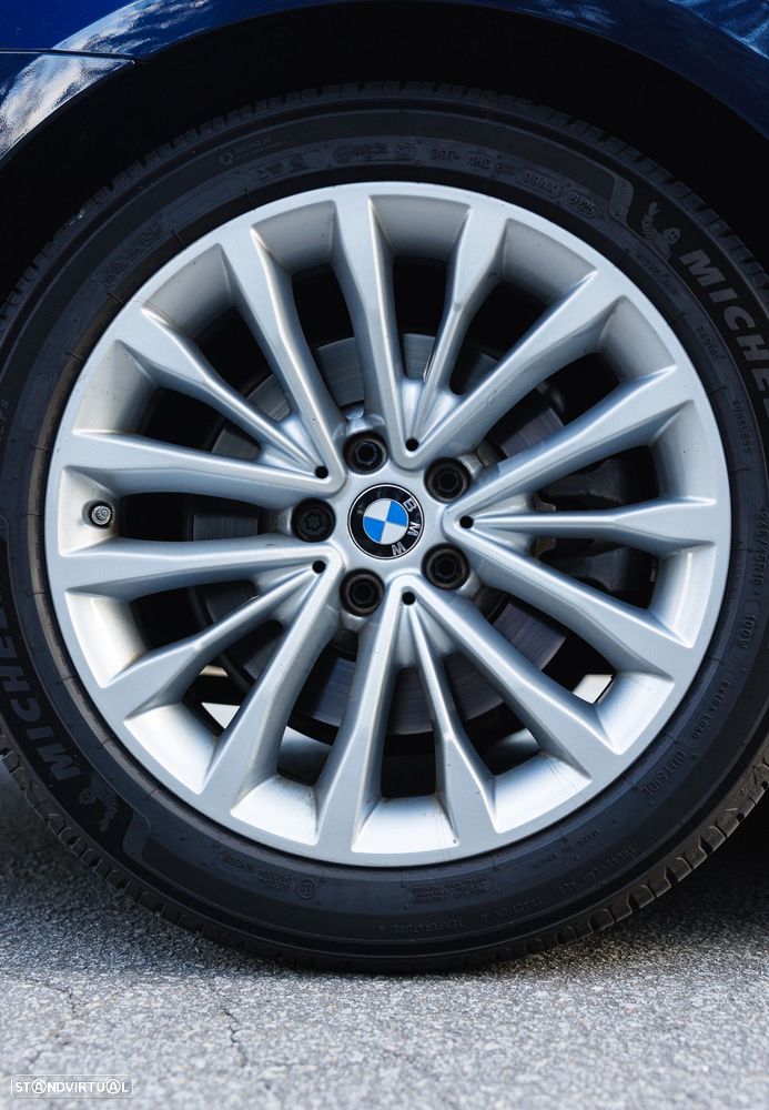 BMW 520 d ED Line Luxury - 8