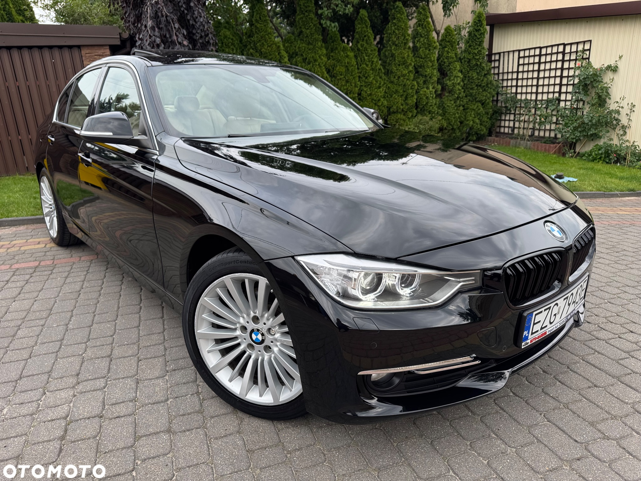 BMW Seria 3 328i Luxury Line - 2