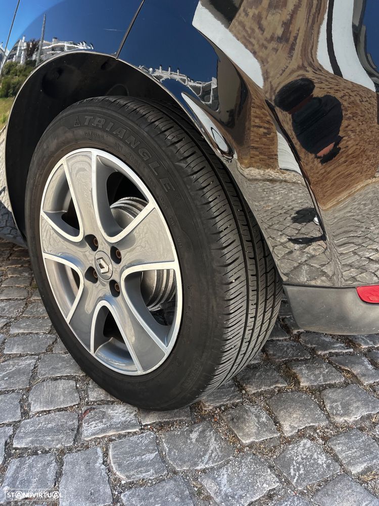 Renault Clio 1.5 dCi Dynamique Sport Edtion — fotografia 7