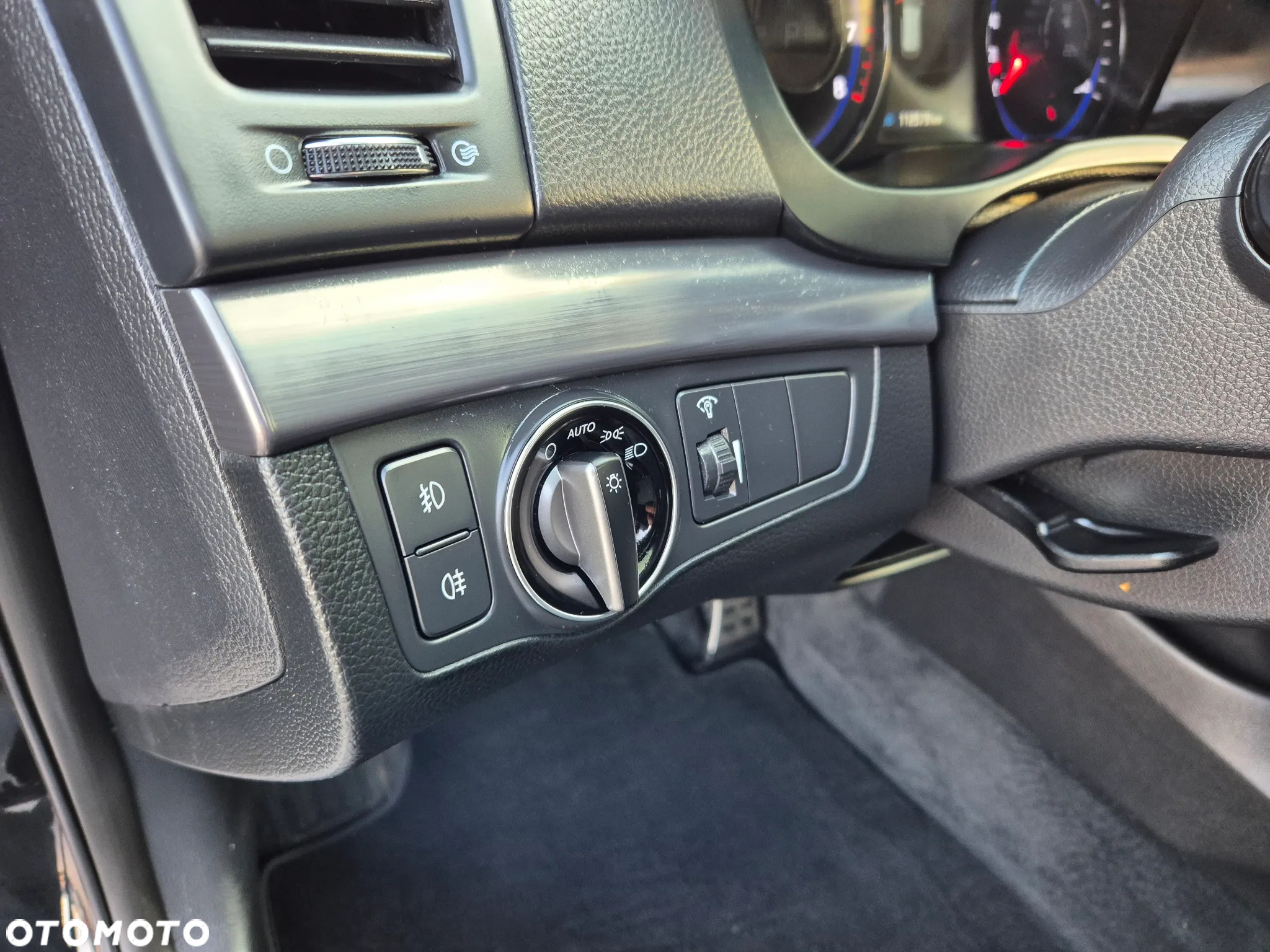 Hyundai i40 Kombi 2.0 Automatik Premium - 22