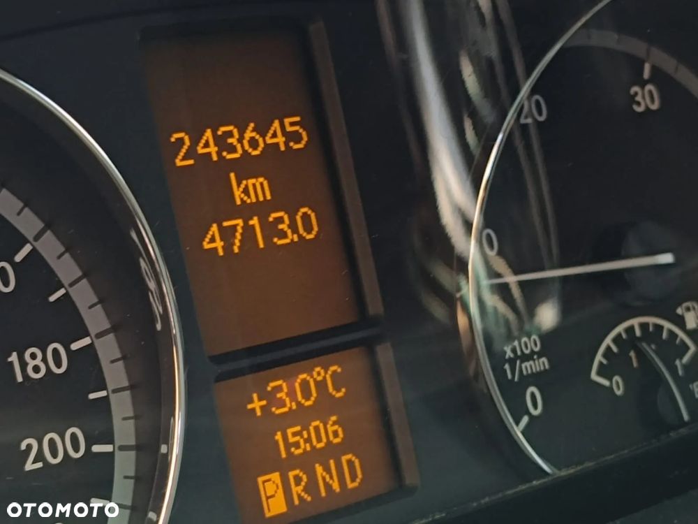 Mercedes-Benz Viano 2.2 CDI DPF kompakt Automatik Avantgarde - 7