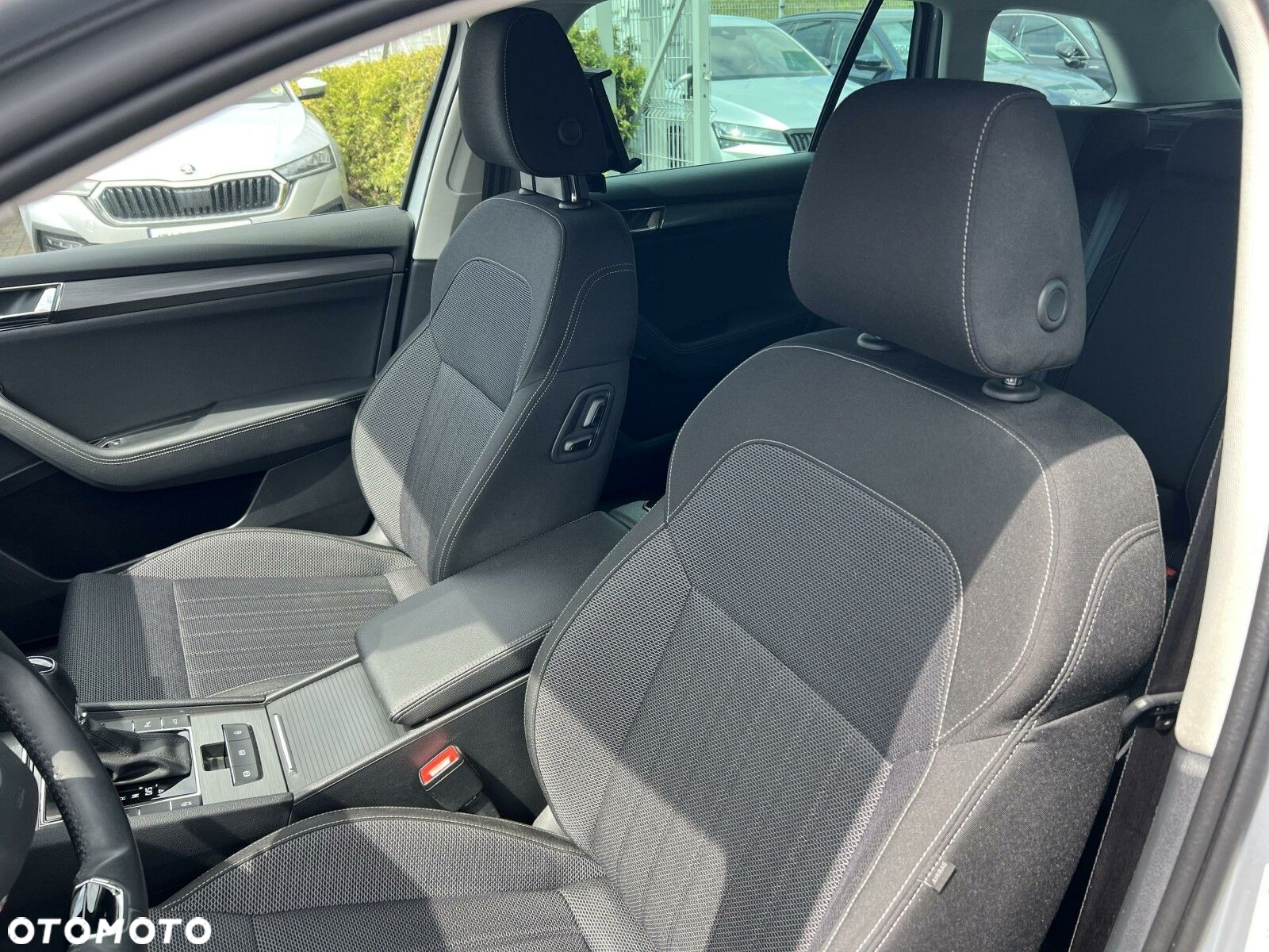 Skoda Superb 2.0 TDI SCR Style DSG - 18