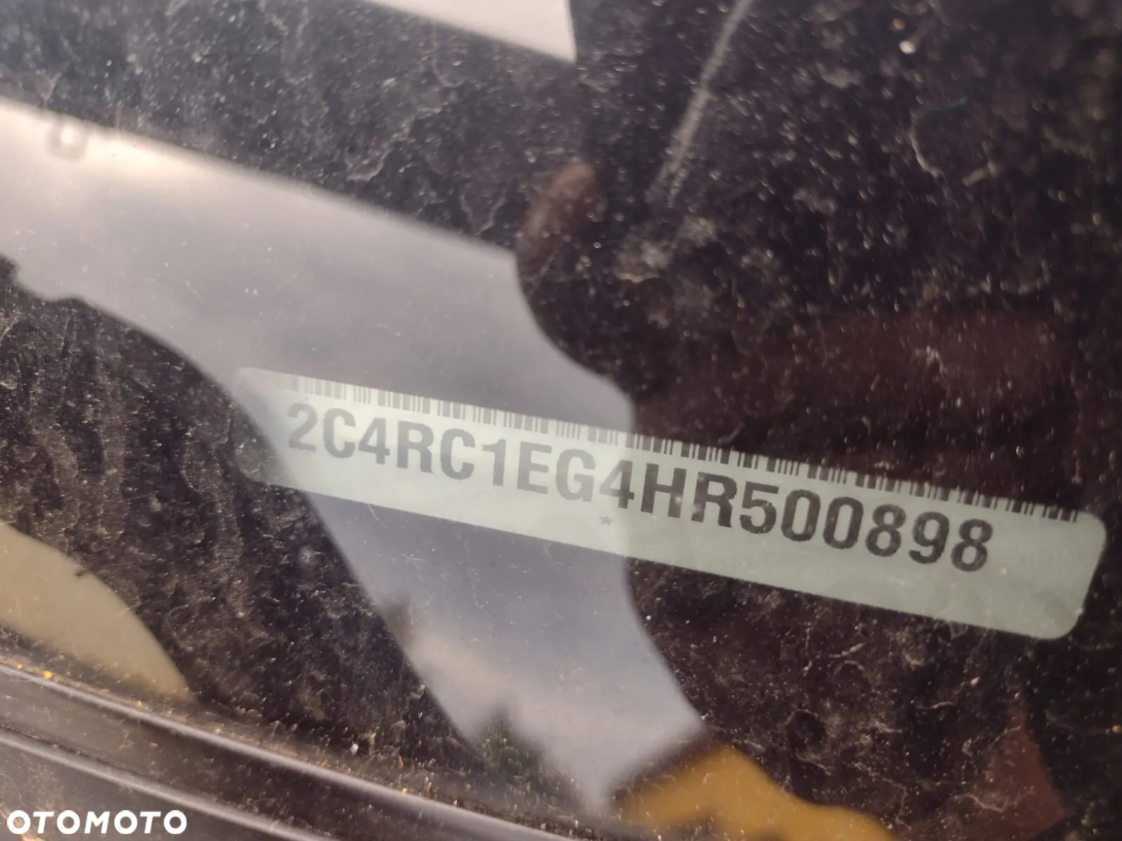 Chrysler Pacifica - 21