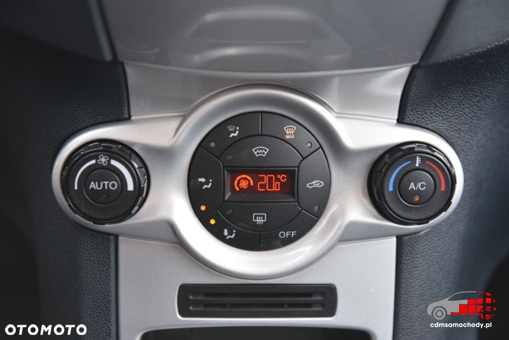 Ford Fiesta - 30