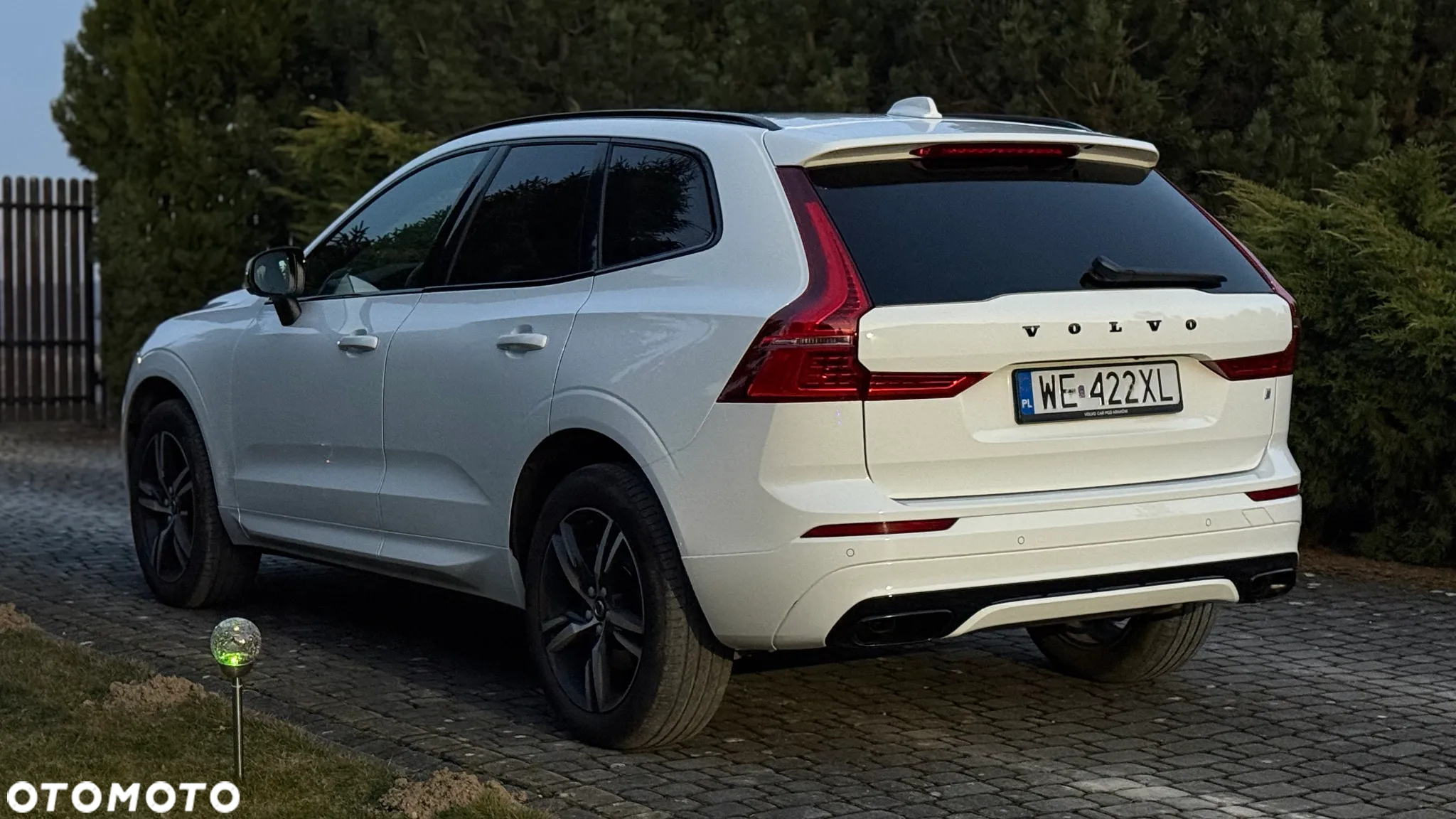 Volvo XC 60 T4 R-Design - 19