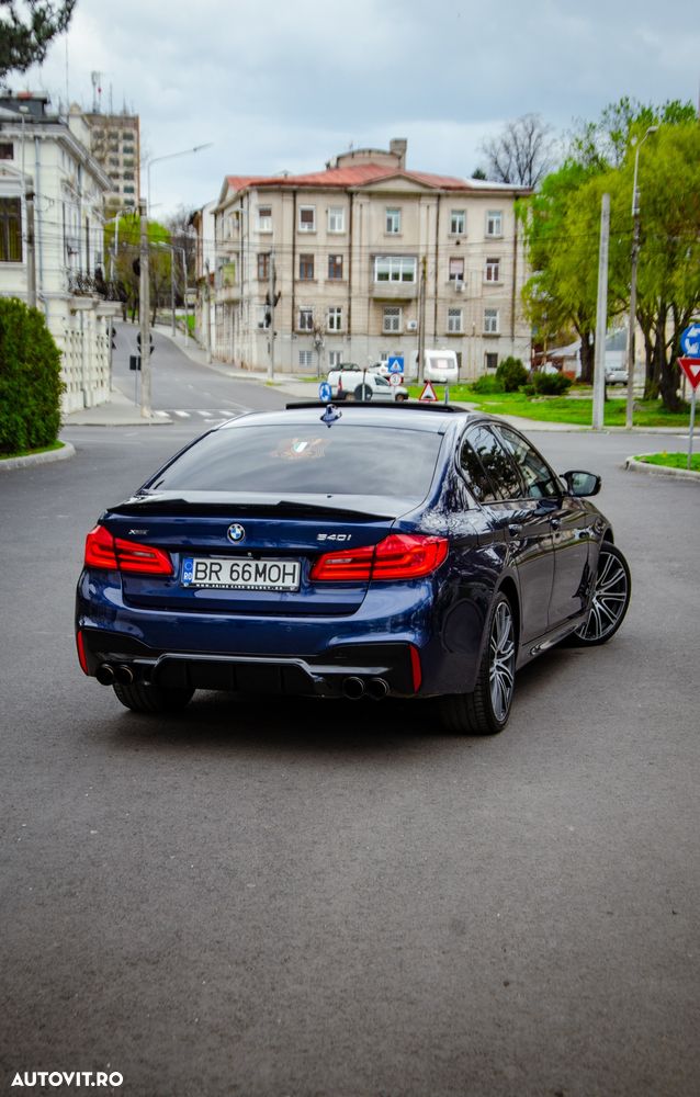 BMW Seria 5 540i xDrive AT - 7