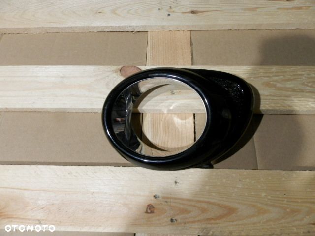 RAMKA KRATKA HALOGENU OPEL ADAM LEWA KOMPLETNA 13355283 - 1