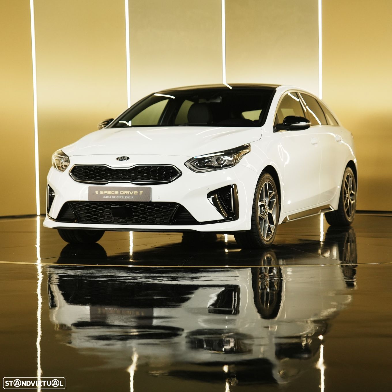 Kia ProCeed 1.6 CRDi GT Line+SRF 7DCT - 1